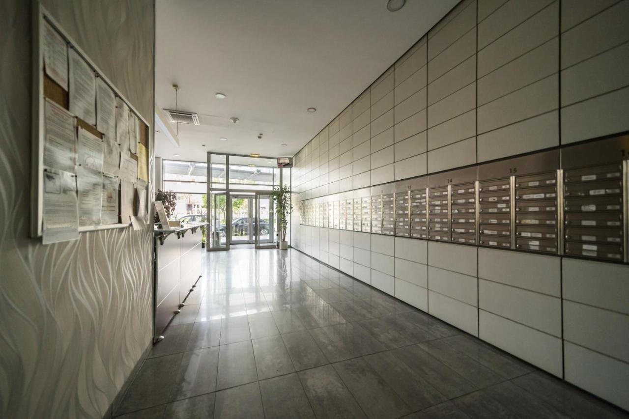 Comfy Condo On The 20Th Floor & Free Parking Pressburg Exterior foto